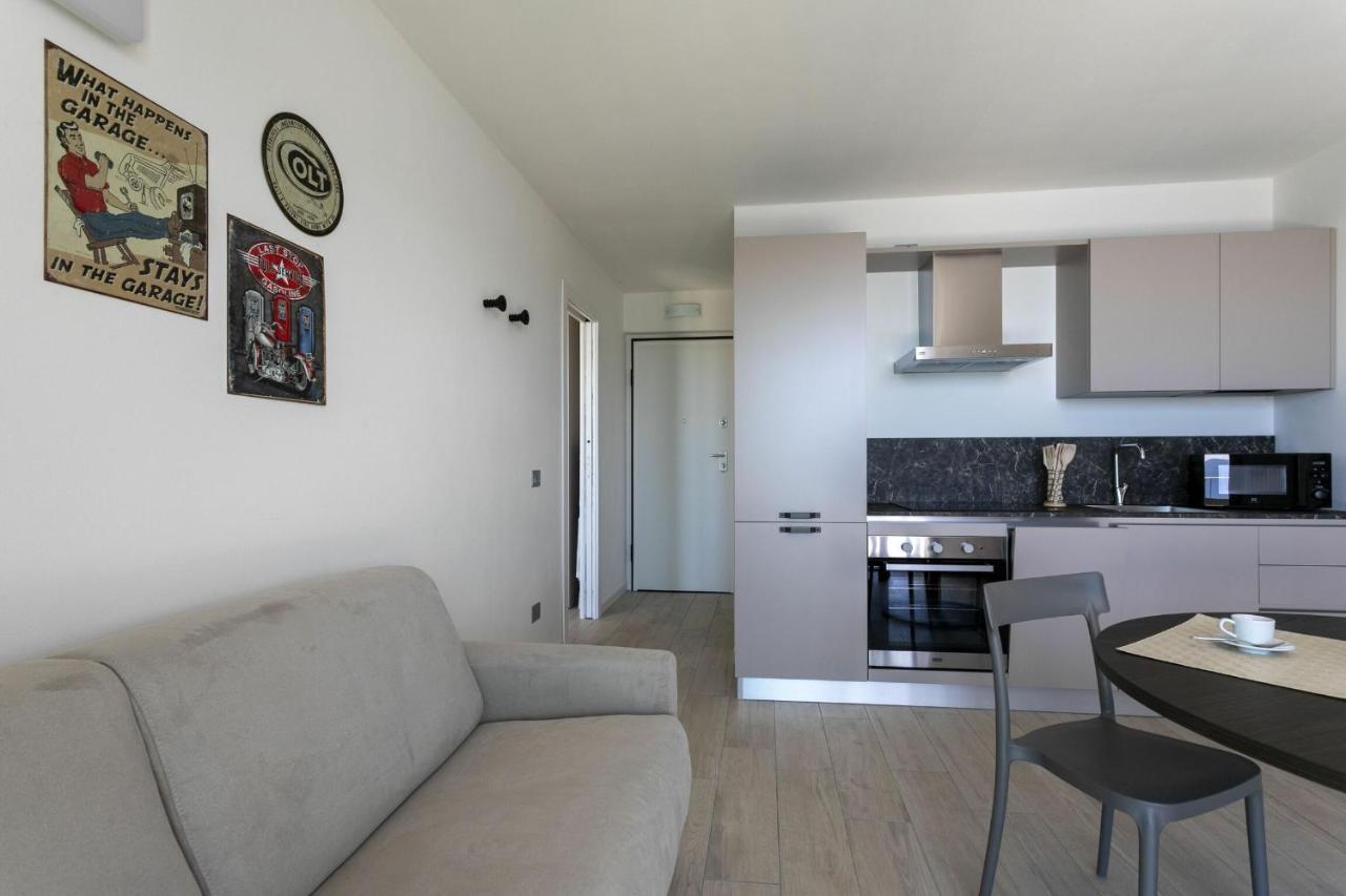 Raffaello Residenza Borgo Degli Artisti 2 Parzanica 외부 사진